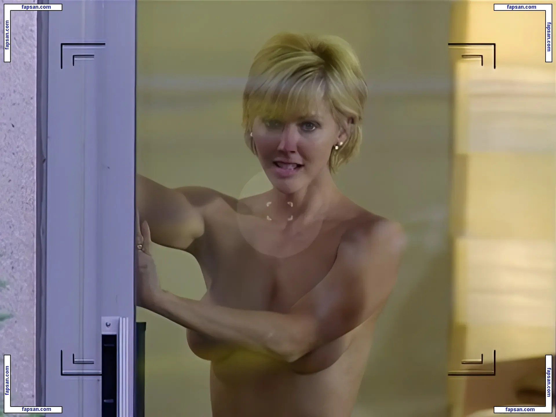 Bobbie Phillips nude photo #0031 from OnlyFans