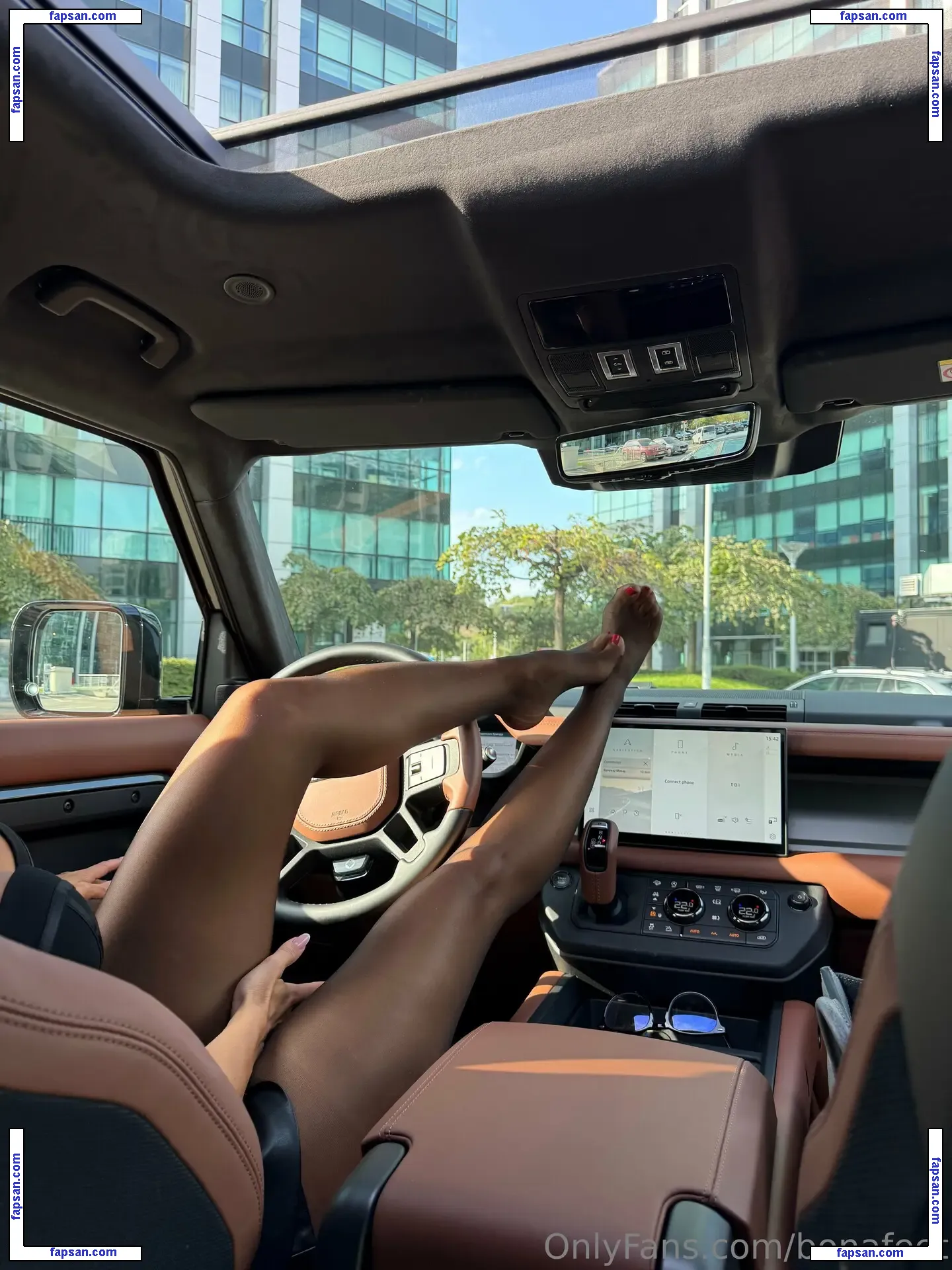 bonafeet nude photo #0020 from OnlyFans