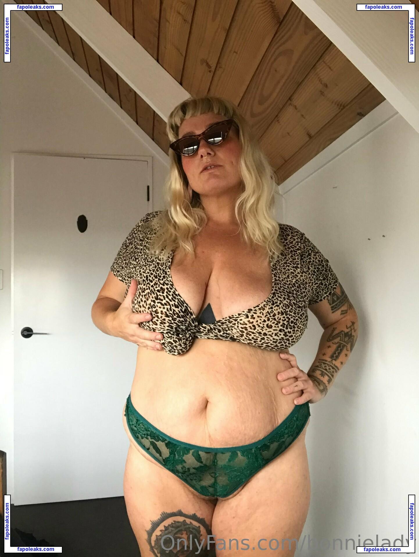 bonnielady / lov3lady nude photo #0010 from OnlyFans