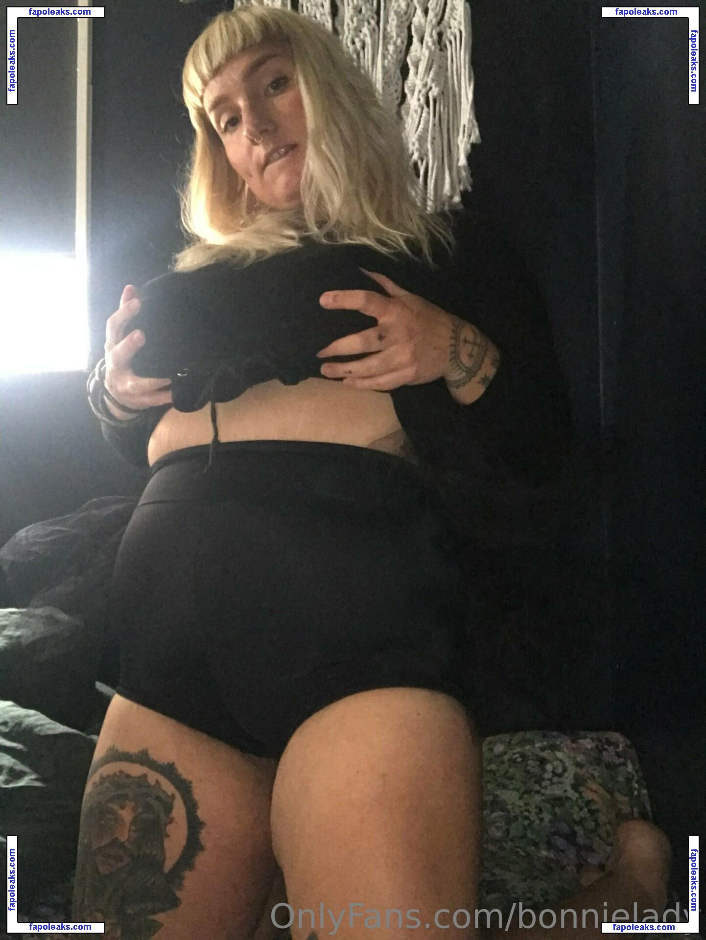 bonnielady / lov3lady nude photo #0022 from OnlyFans