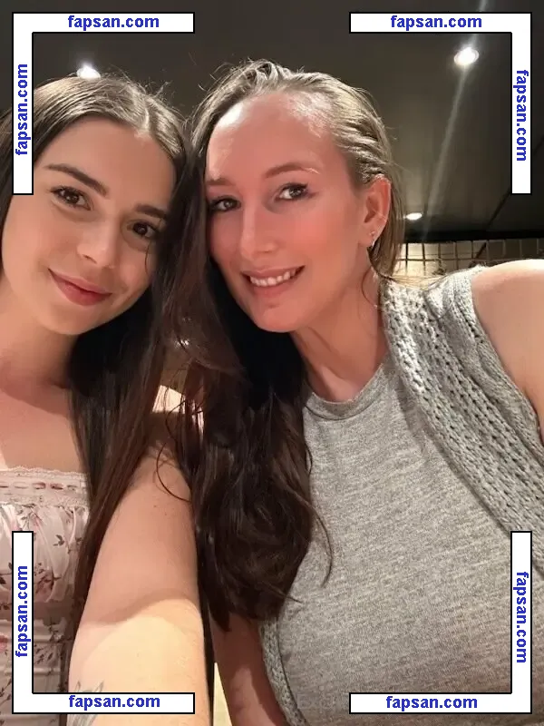 bonnietonic nude photo #0009 from OnlyFans
