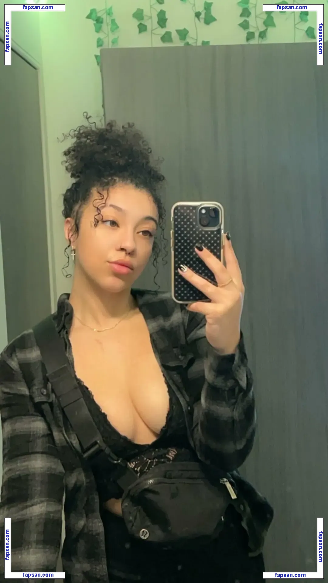 boootayyyy_ голая фото #0001 с Онлифанс