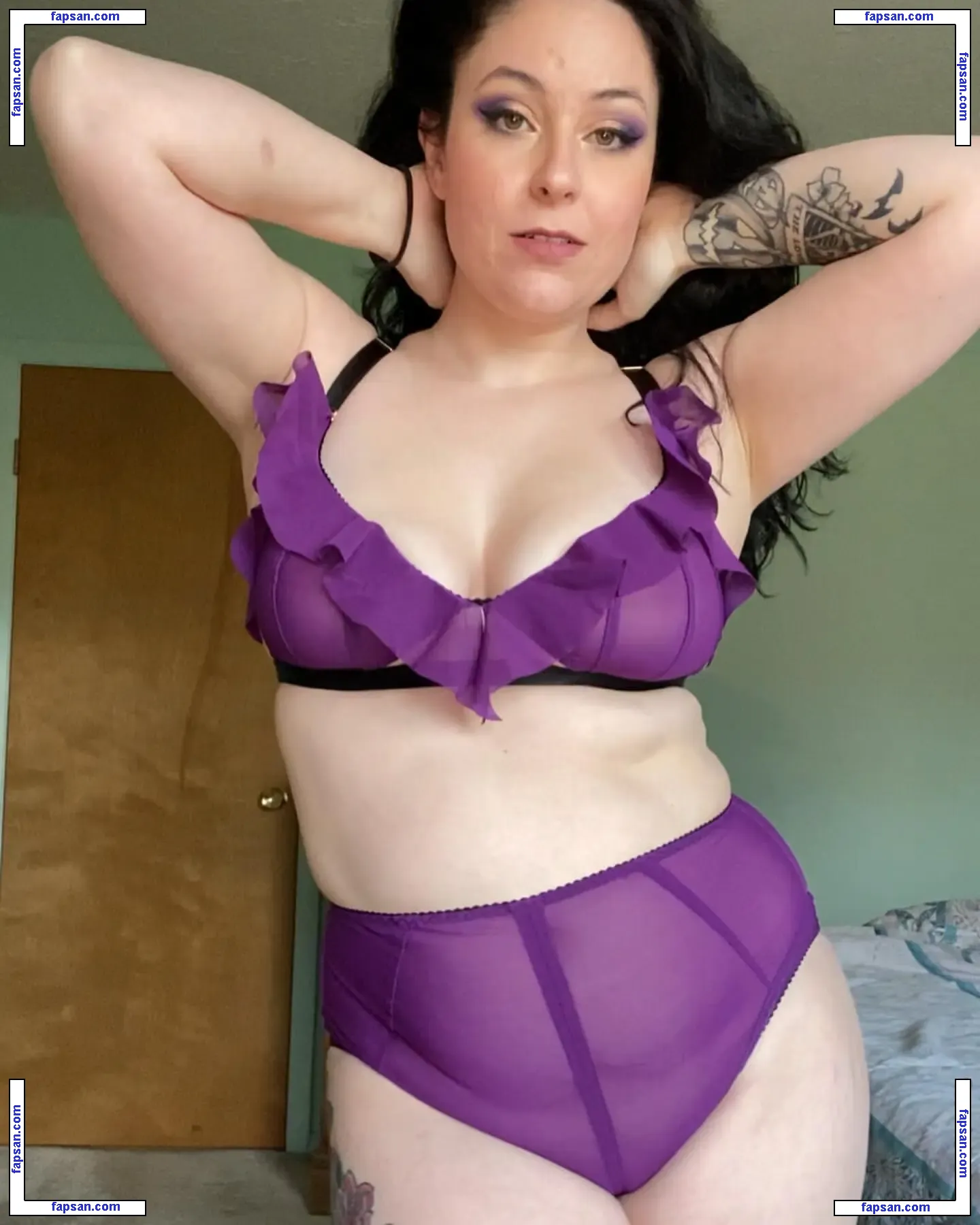 Boudoir_mom nude photo #0005 from OnlyFans