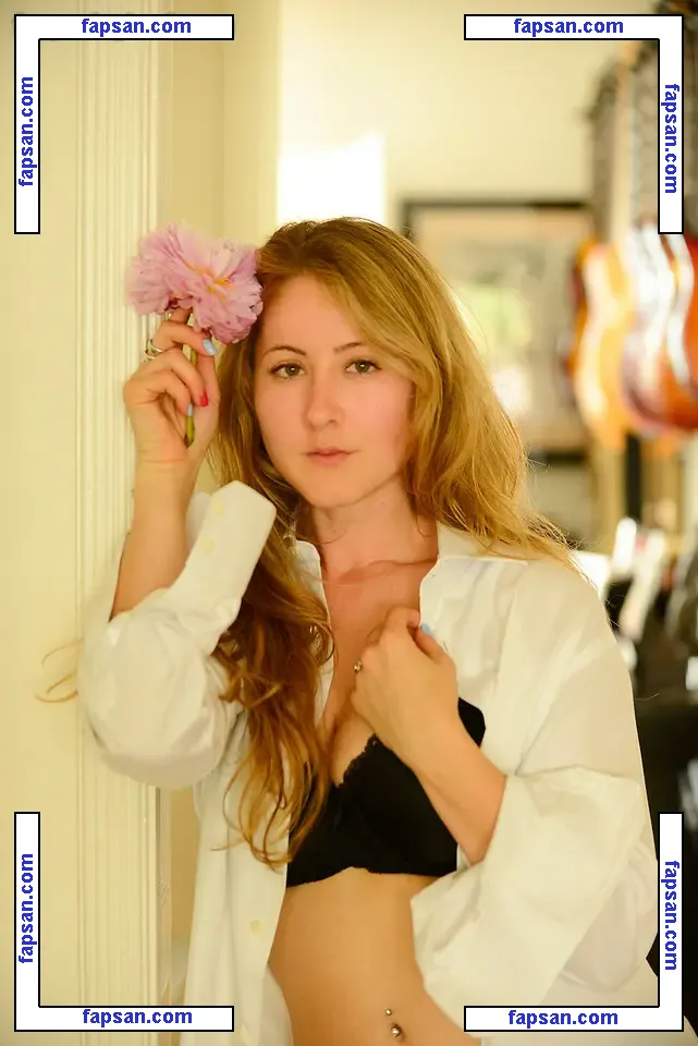 Boudoir nude photo #0041 from OnlyFans