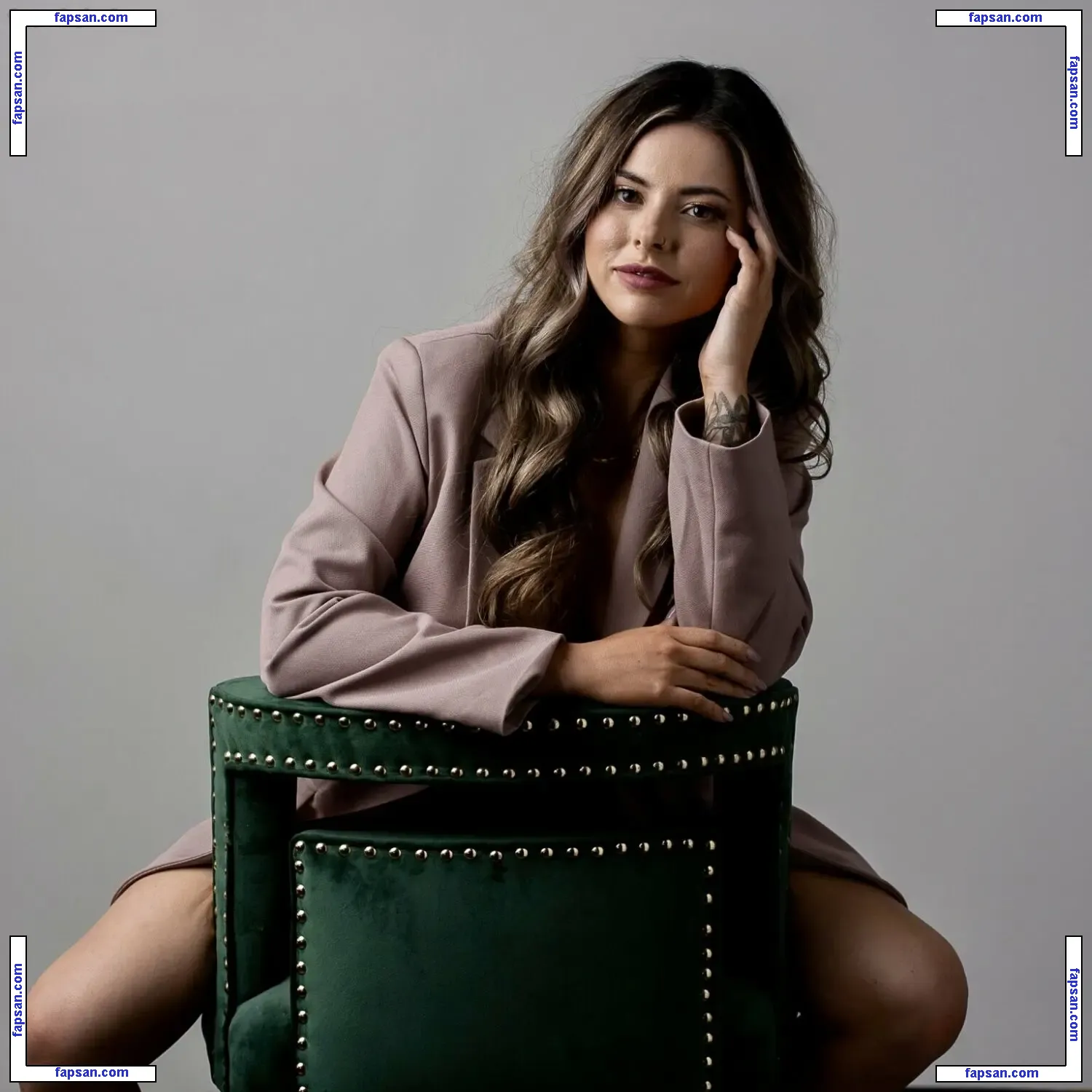 Boudoir голая фото #0148 с Онлифанс