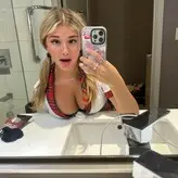 Br3ckie Hi11 голая #0183