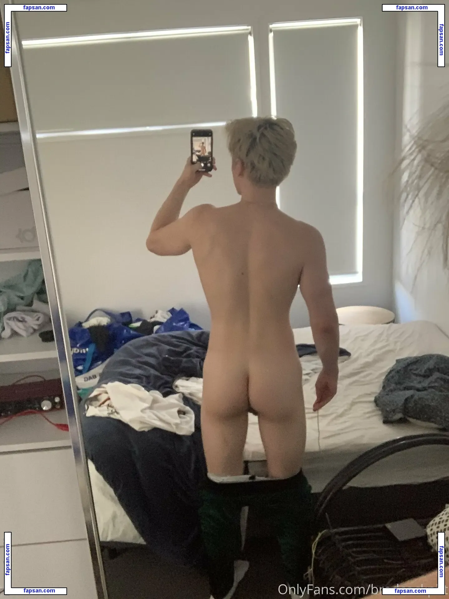 bradcockpitt nude photo #0026 from OnlyFans