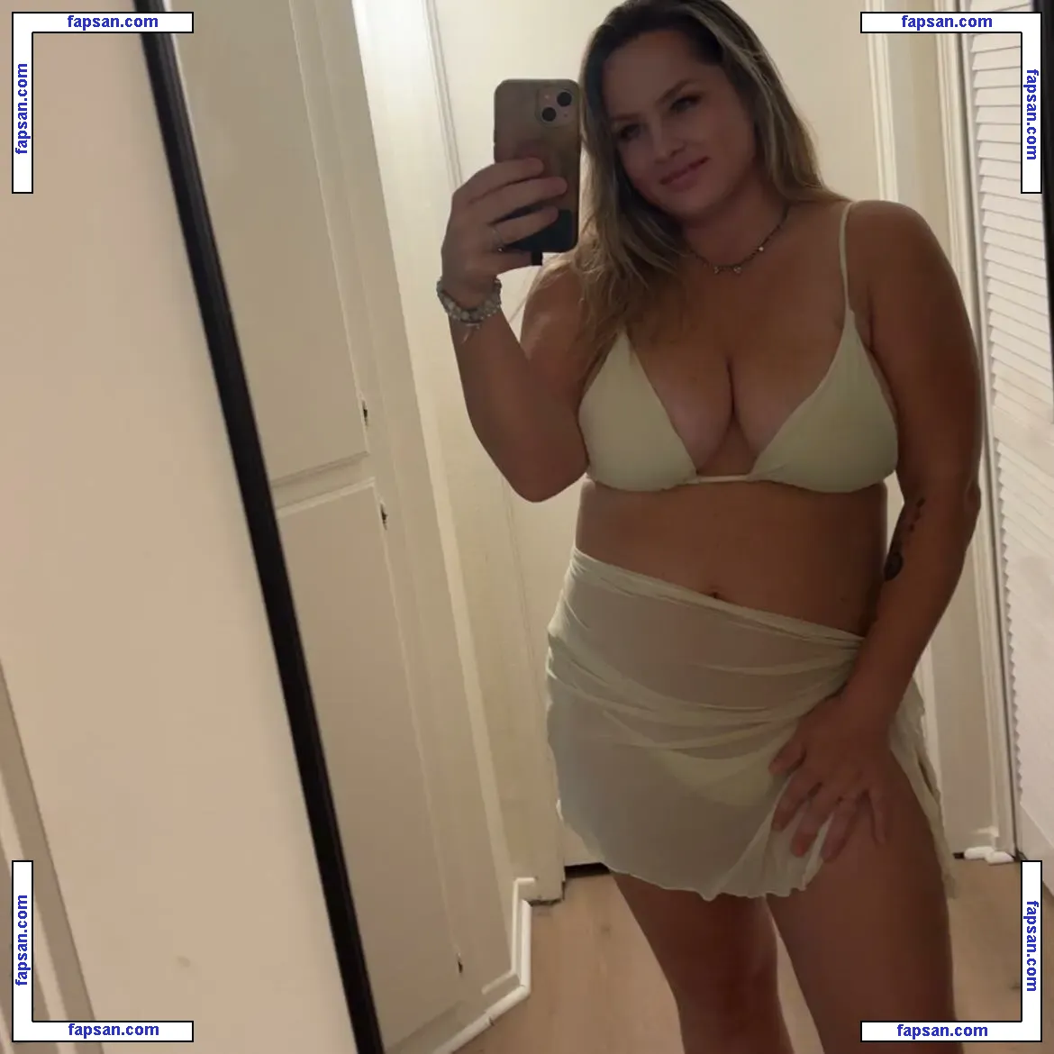 brandylikecandy84 голая фото #0001 с Онлифанс