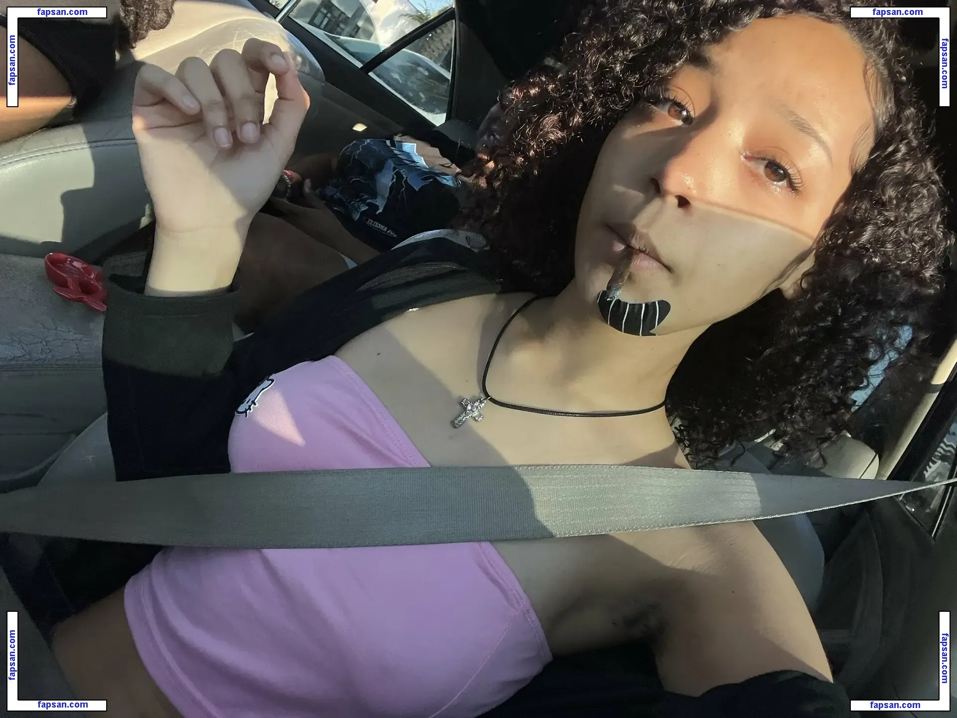 bratality голая фото #0001 с Онлифанс