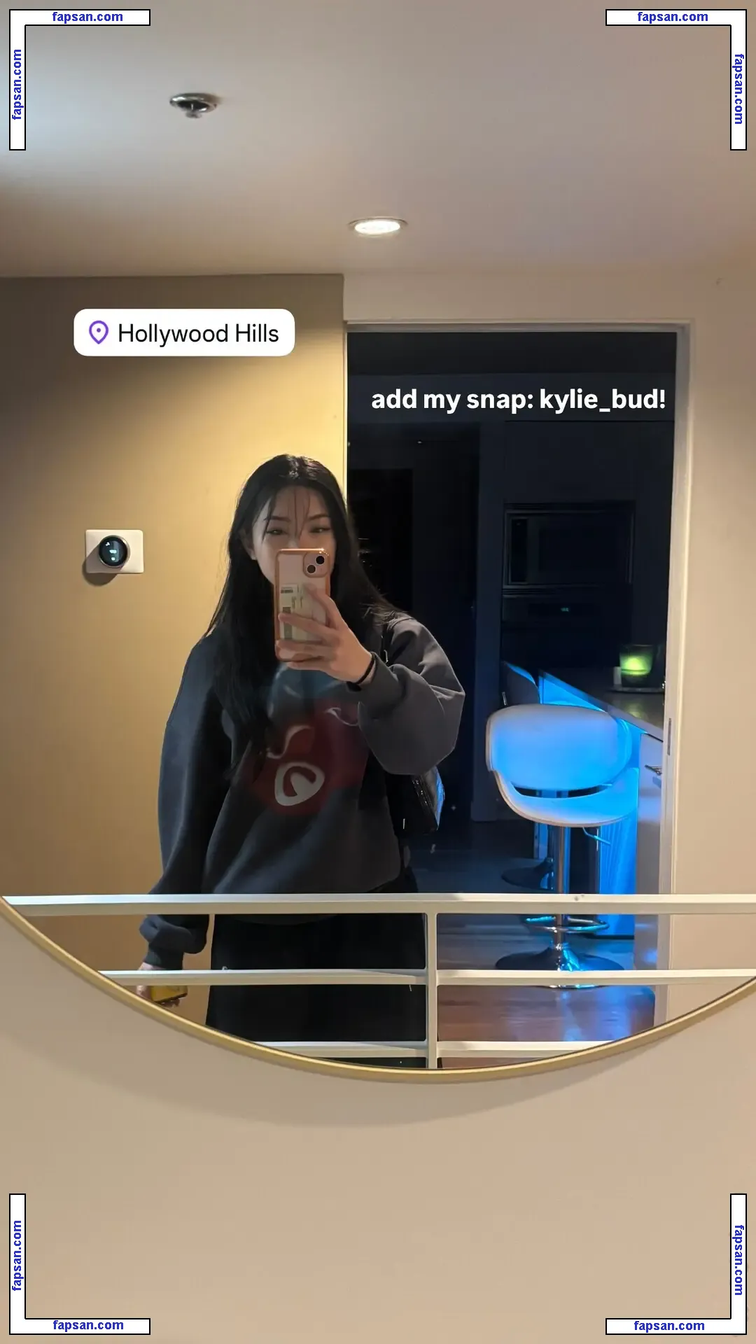 bratkylani голая фото #0019 с Онлифанс