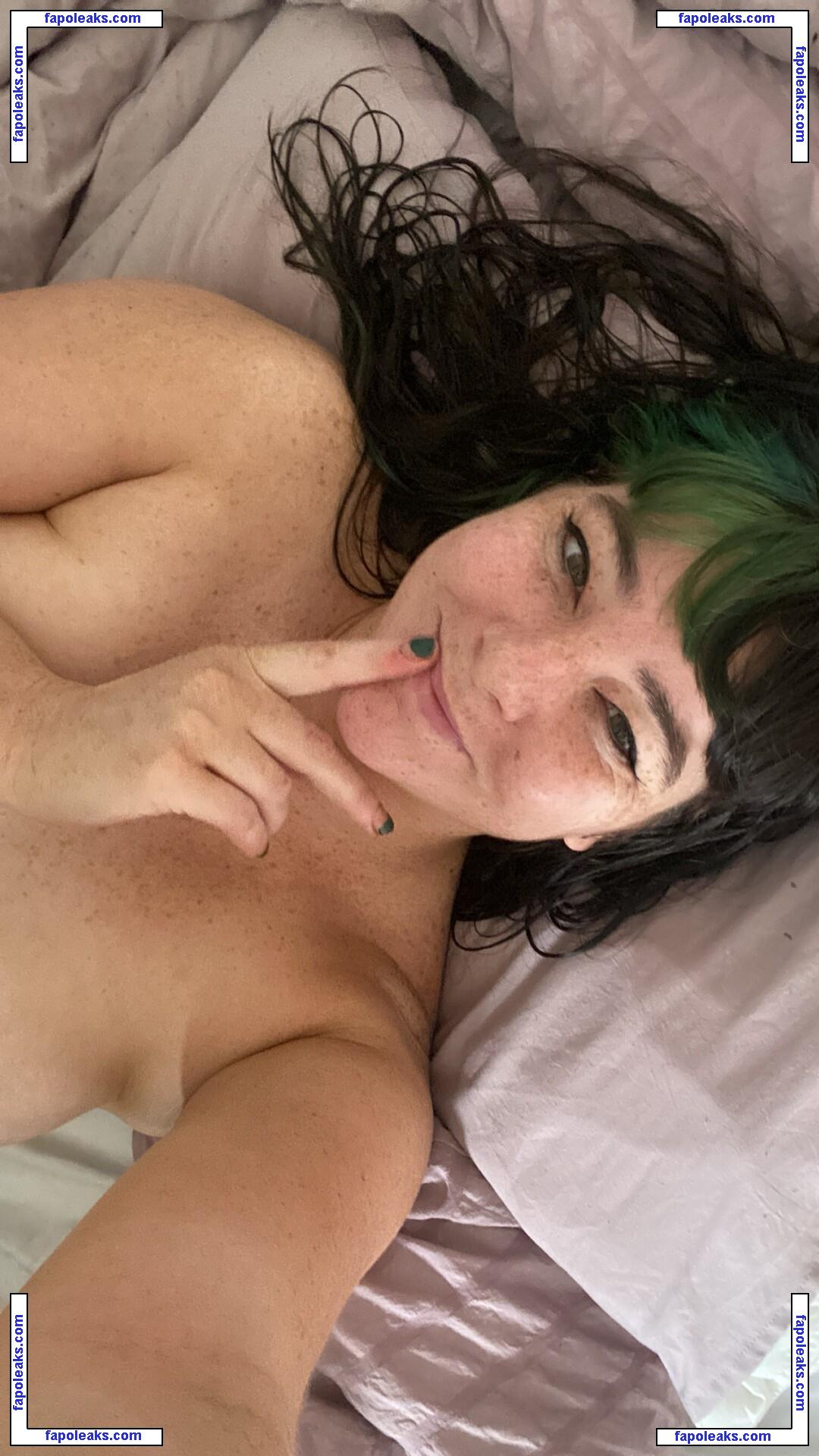 Bratty Maria / brattymaria / filthy.brain nude photo #0002 from OnlyFans