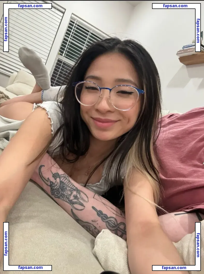 brattybrainiac nude photo #0005 from OnlyFans