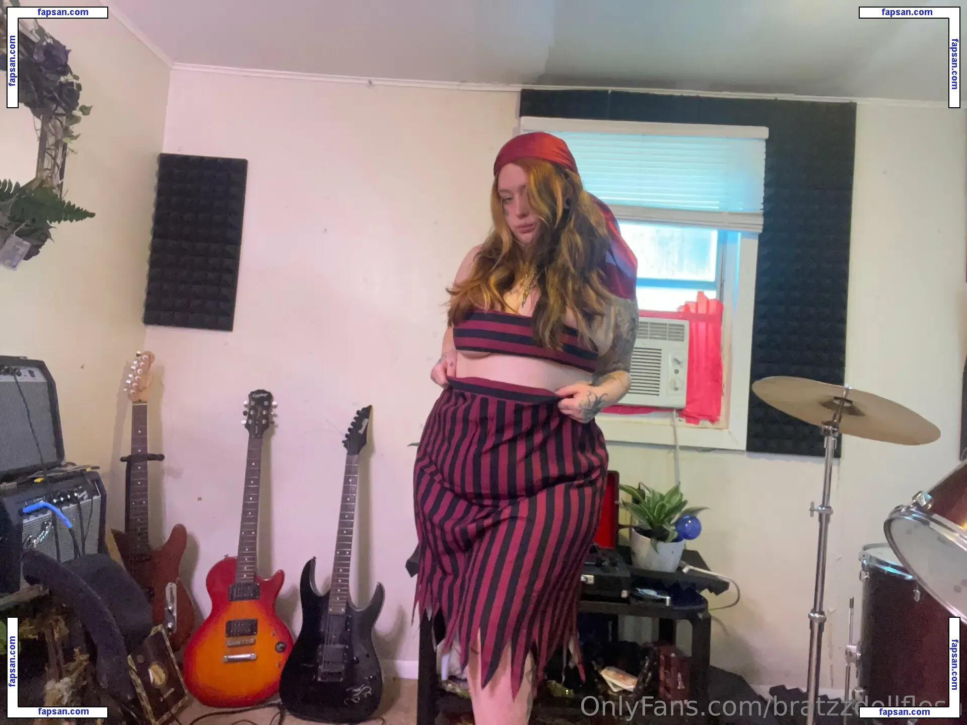 bratzzdollflesh nude photo #0008 from OnlyFans