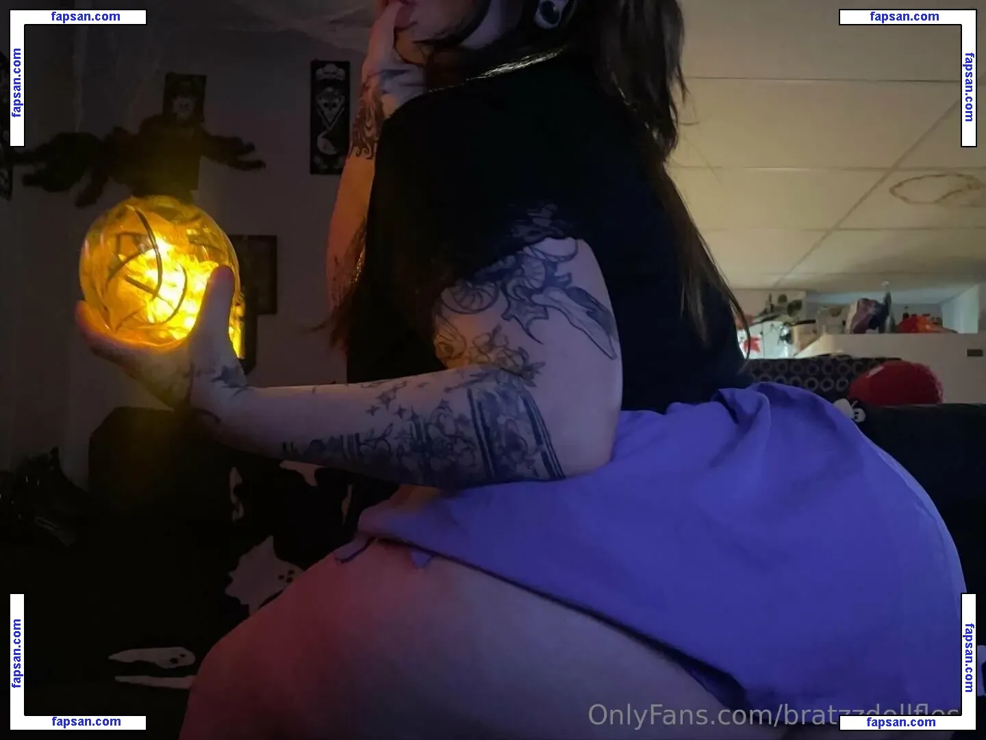 bratzzdollflesh nude photo #0011 from OnlyFans