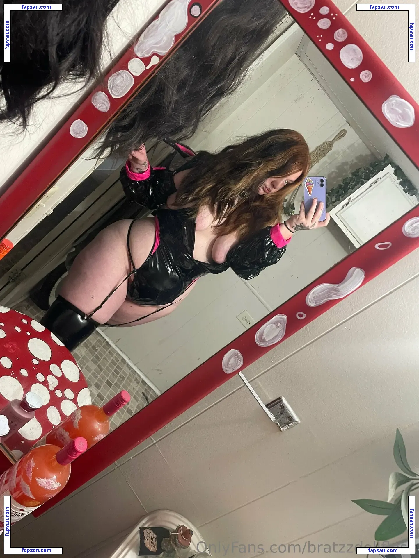bratzzdollflesh nude photo #0023 from OnlyFans