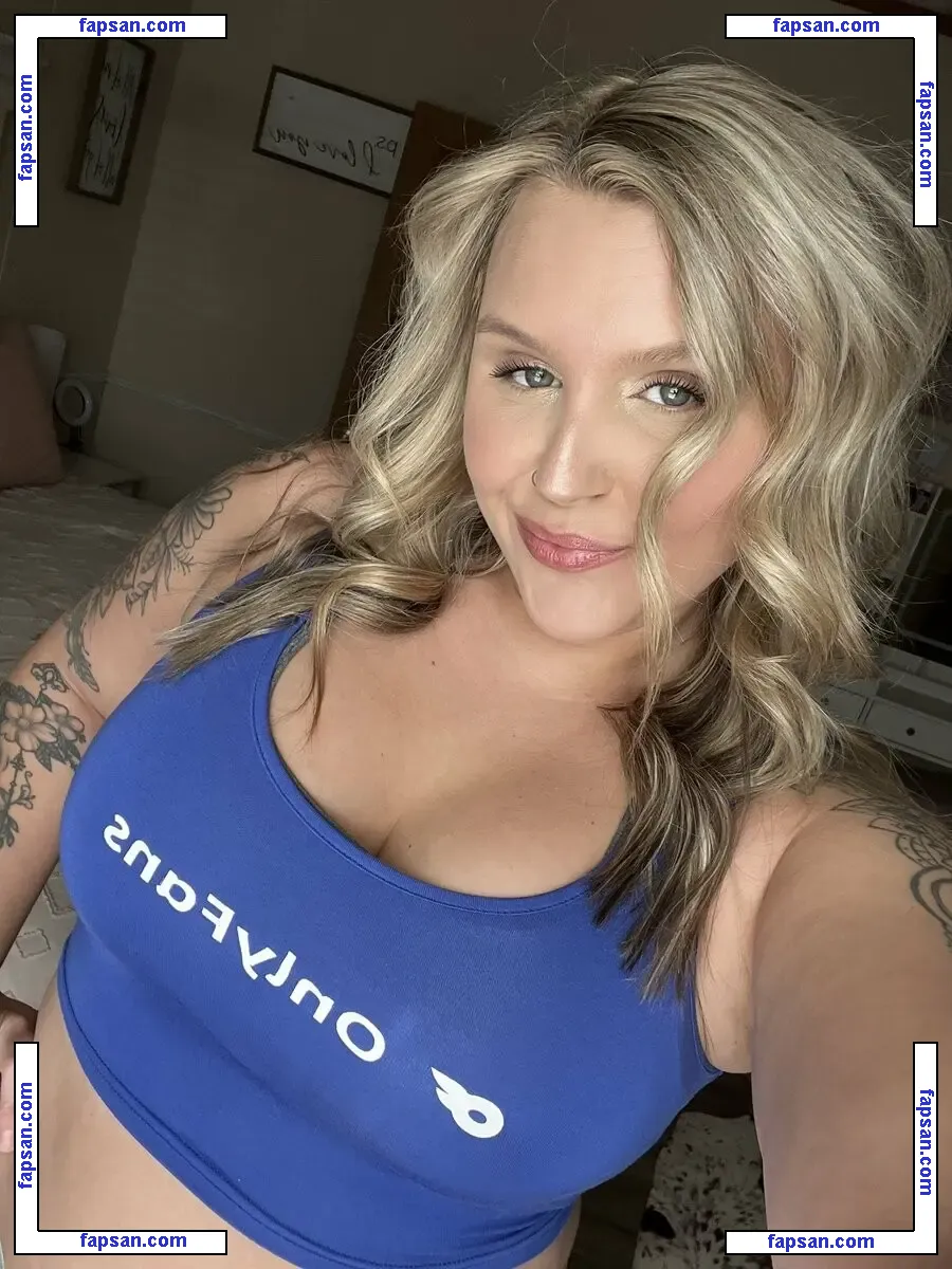 breanaaa95 nude photo #0002 from OnlyFans
