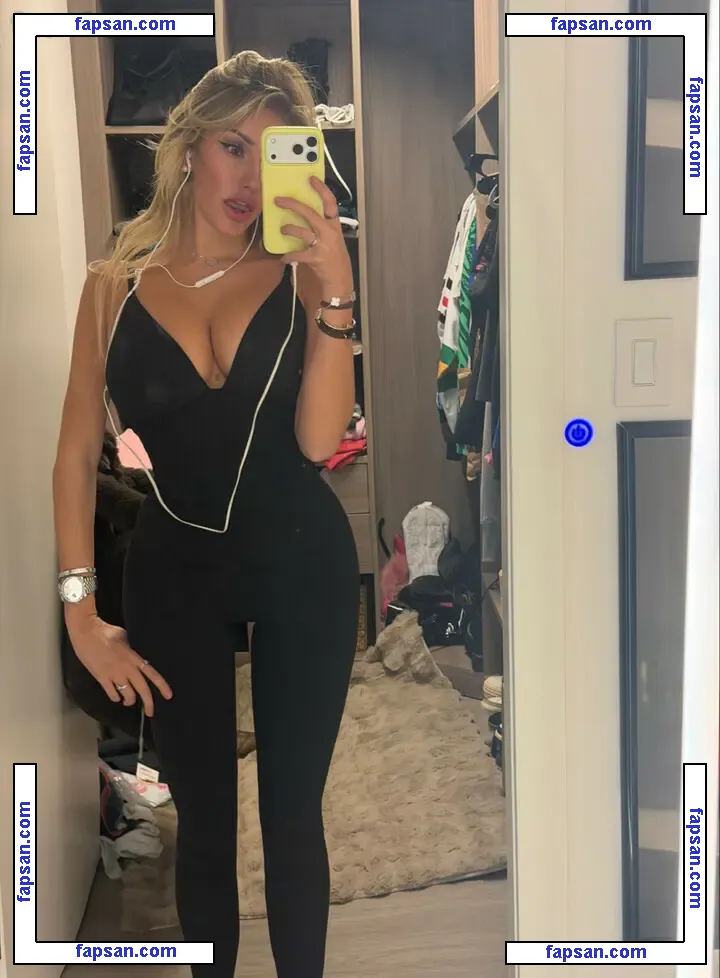 Breckie Hill голая фото #0234 с Онлифанс