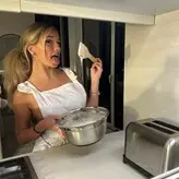 Breckie Hill nude #0253