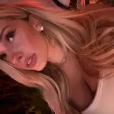 Breckie Hill nude #0296