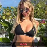 Breckie Hill nude #0314