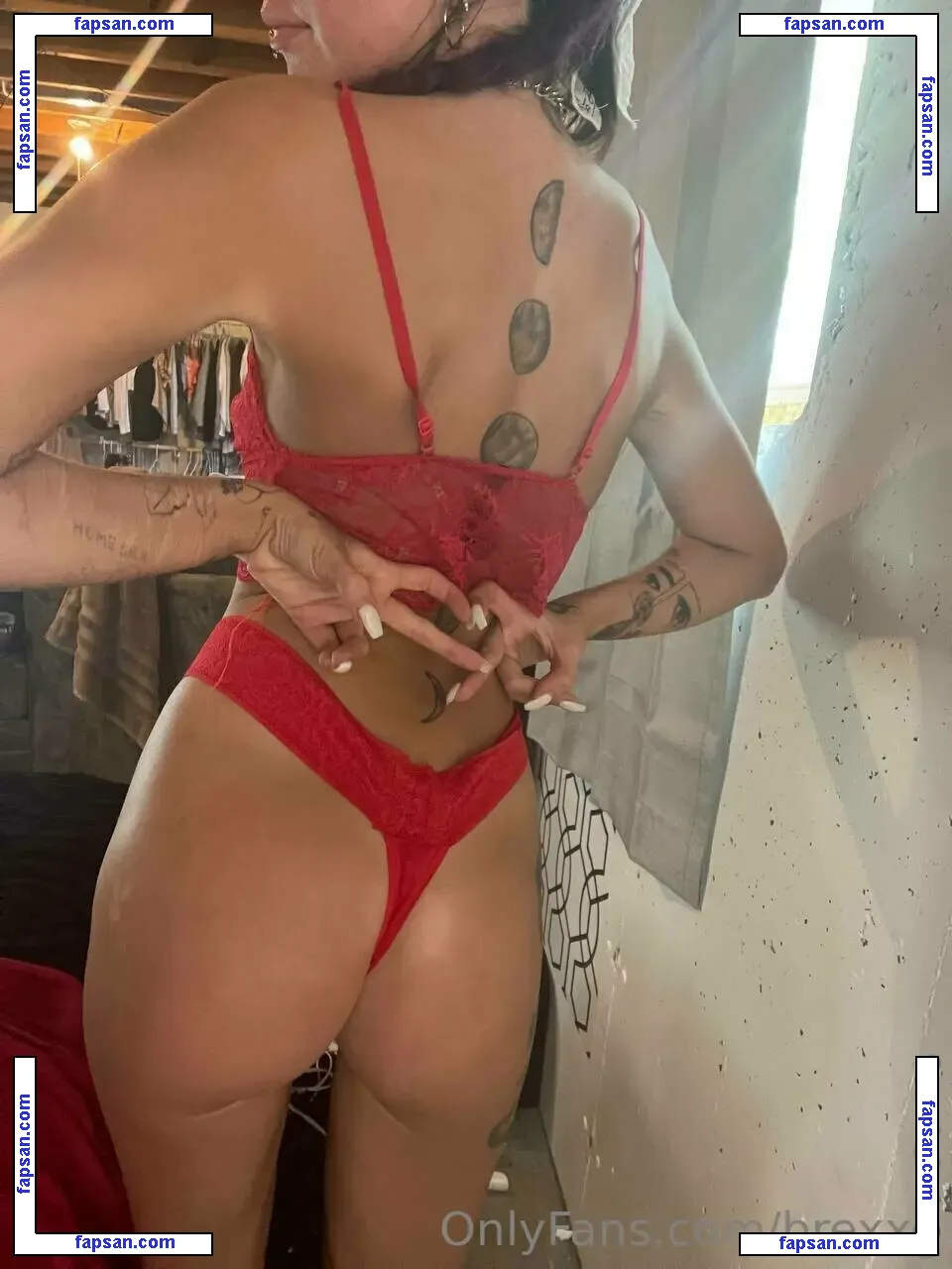 brexxo nude photo #0104 from OnlyFans