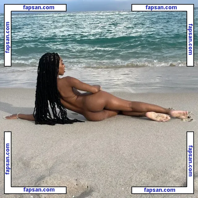 Bria Backwoods голая фото #0004 с Онлифанс