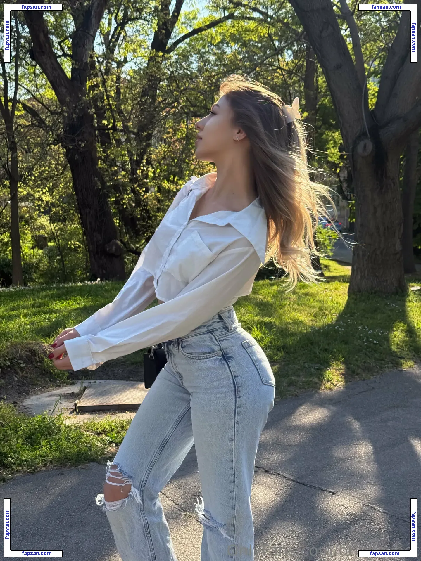 briana_hot nude photo #0005 from OnlyFans