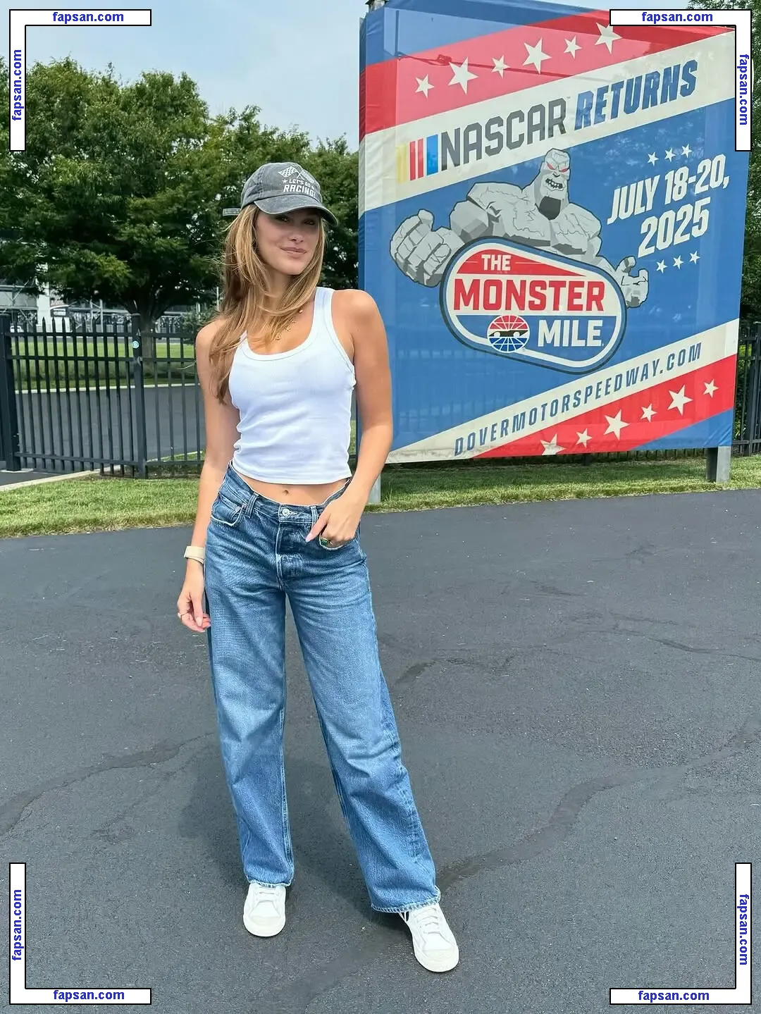 Brianna Duffield nude photo #0005 from OnlyFans
