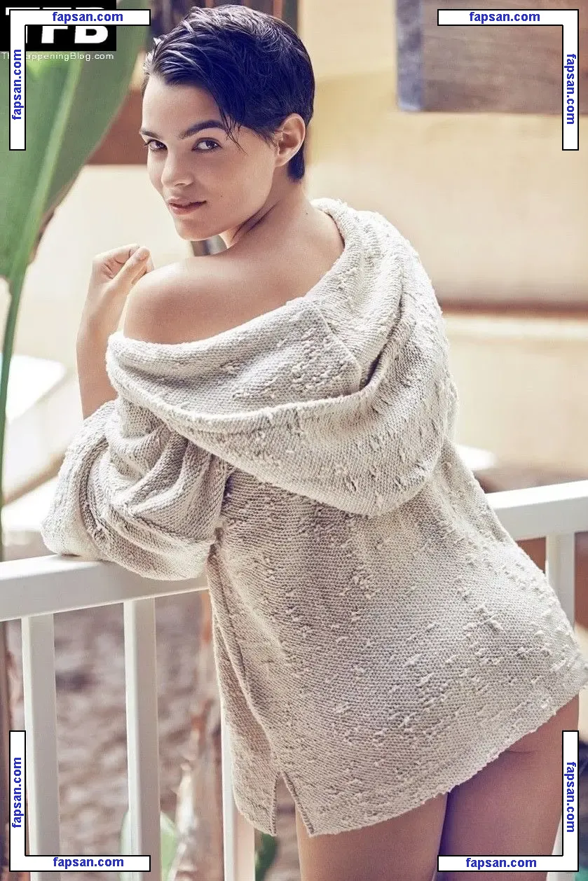 Brianna Hildebrand nude photo #0011 from OnlyFans
