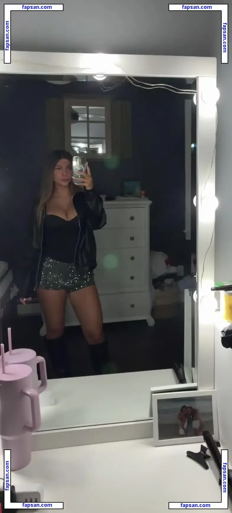 brianna.lopresti голая фото #0008 с Онлифанс