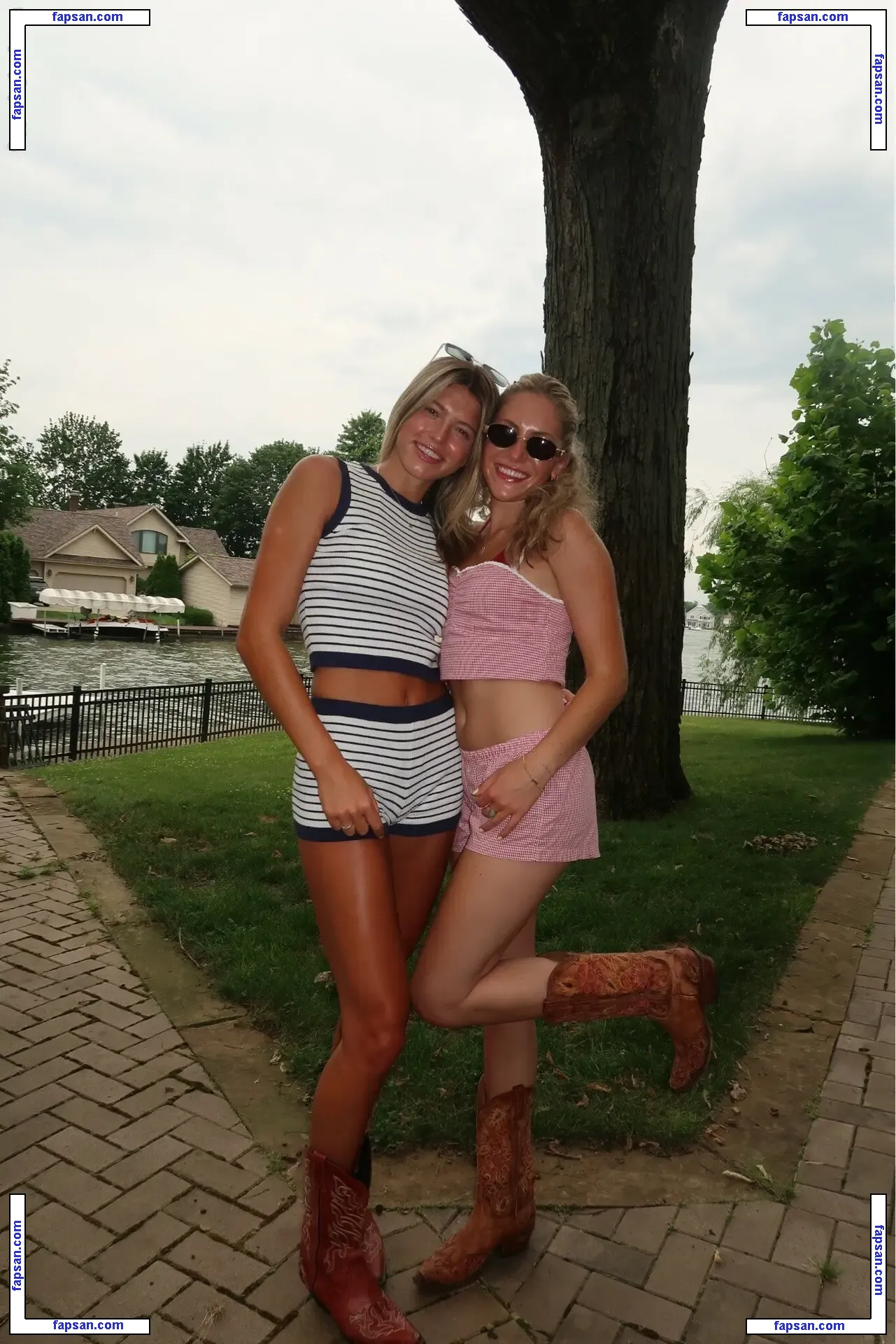 Bridget Larmore nude photo #0001 from OnlyFans