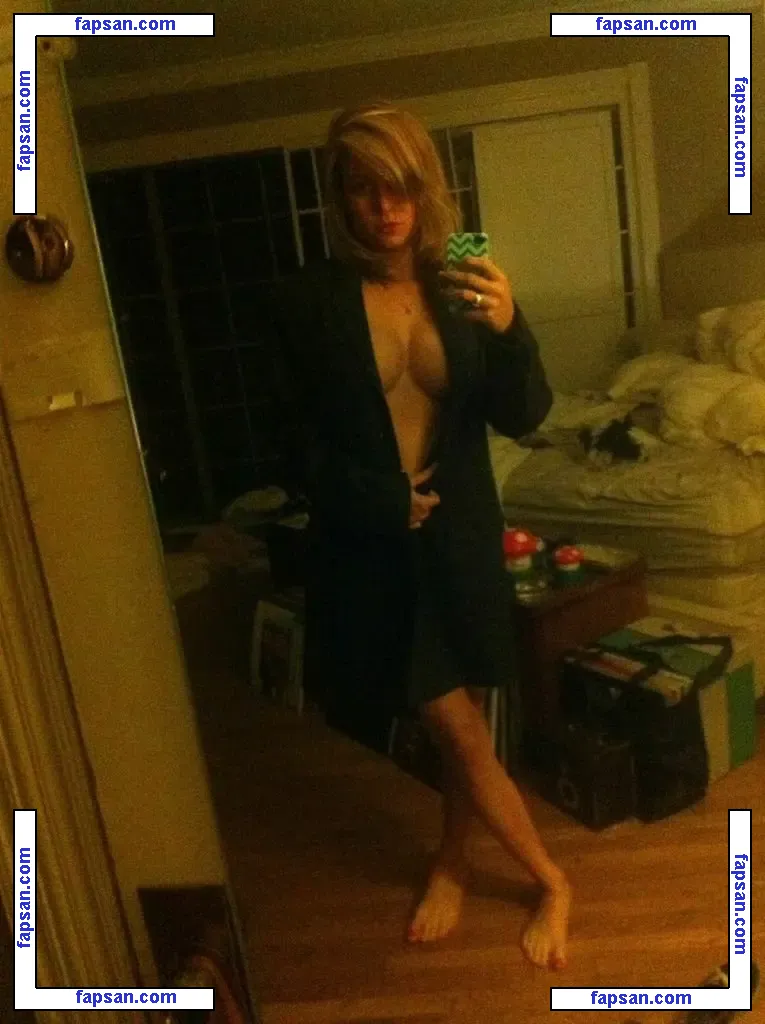 Brie Larson nude photo #0165 from OnlyFans