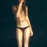 Brie Larson nude #0086