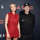 Brie Larson голая #1574