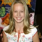 Brielarson nude #0014