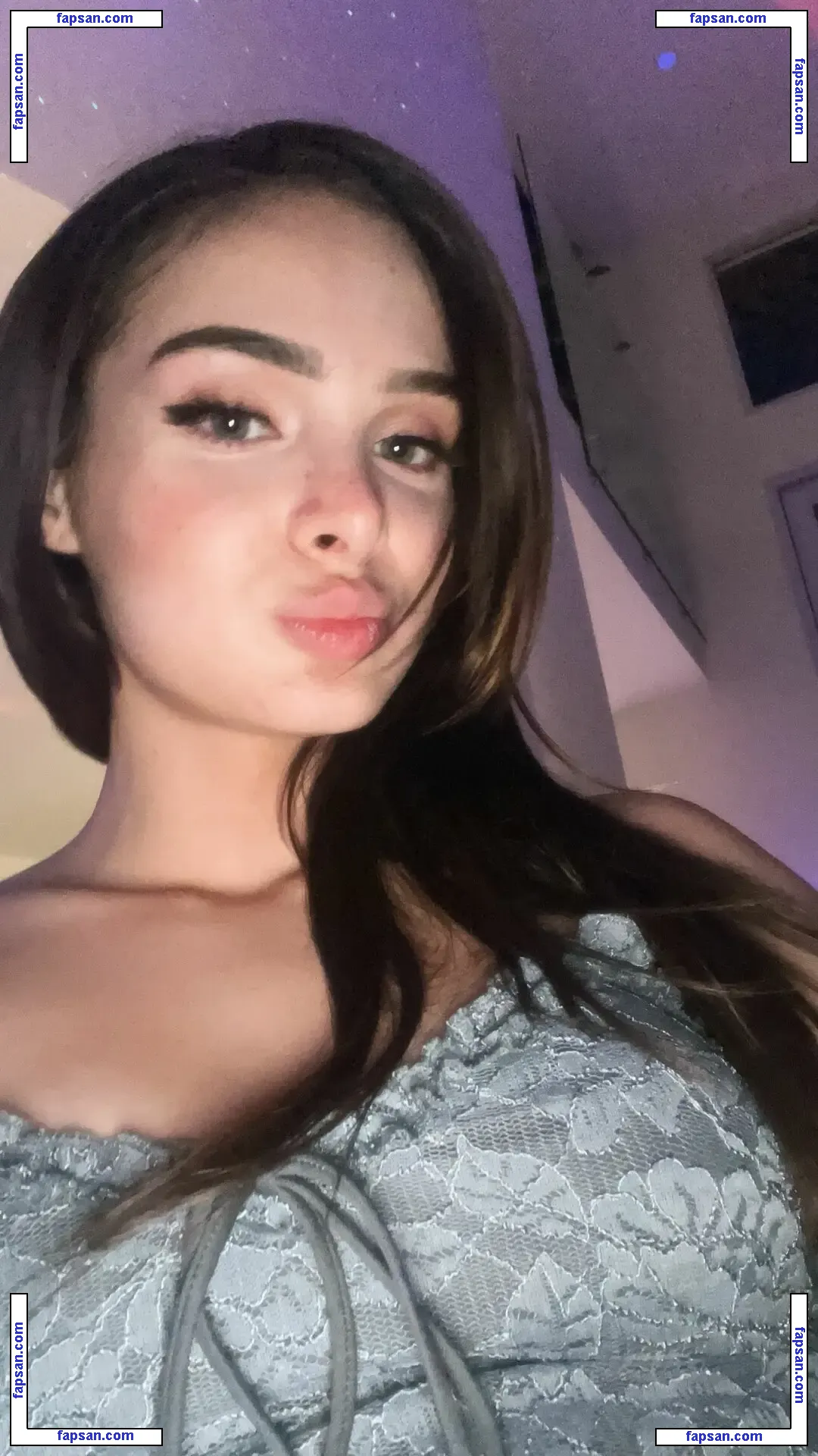 Brighton Sharbino nude photo #0136 from OnlyFans