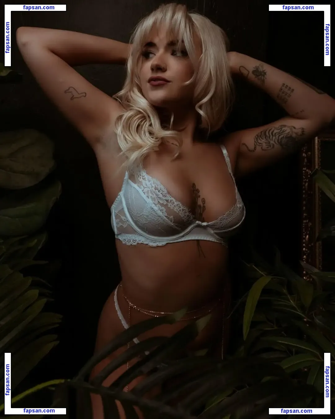 Briiiblazeee126 nude photo #0002 from OnlyFans