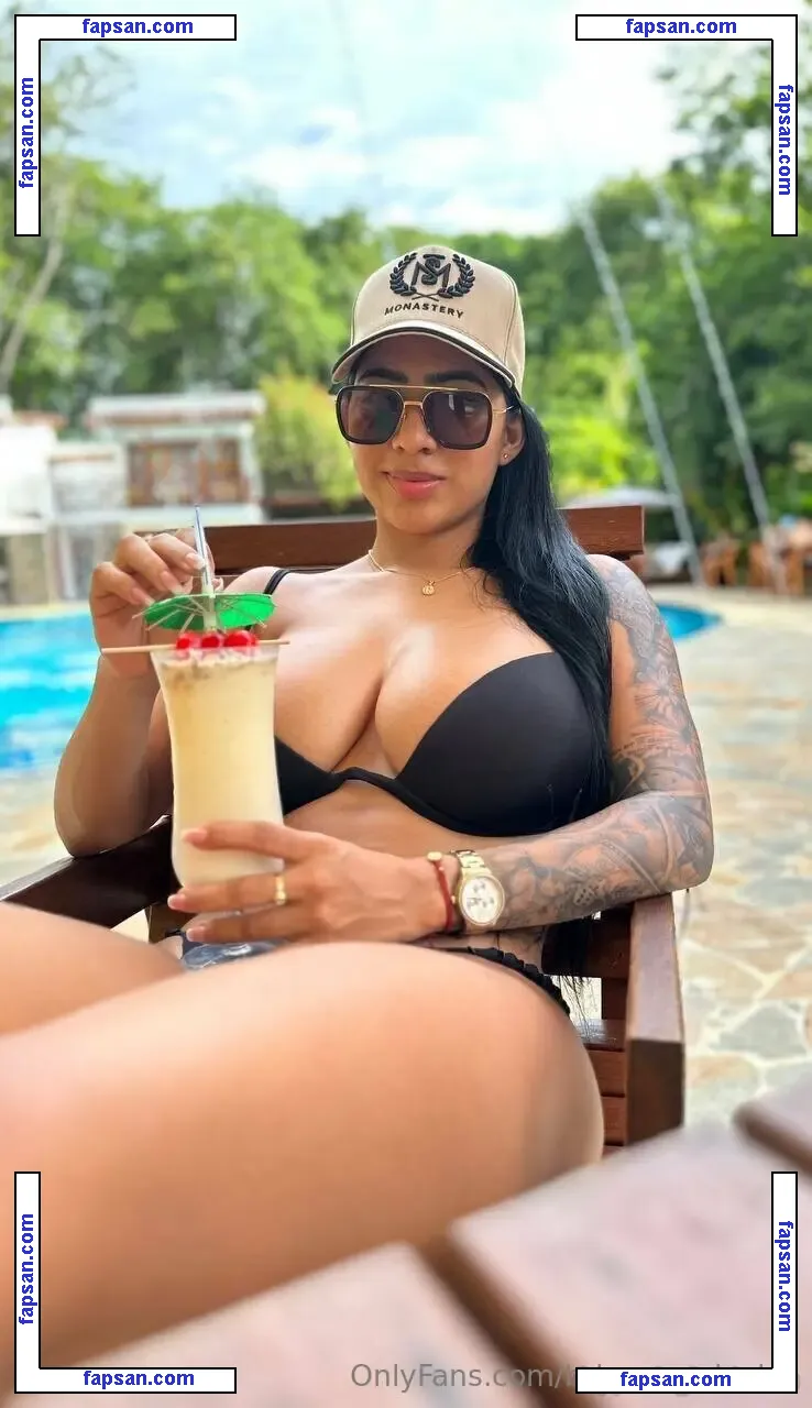 Brisa_carnivales nude photo #0032 from OnlyFans
