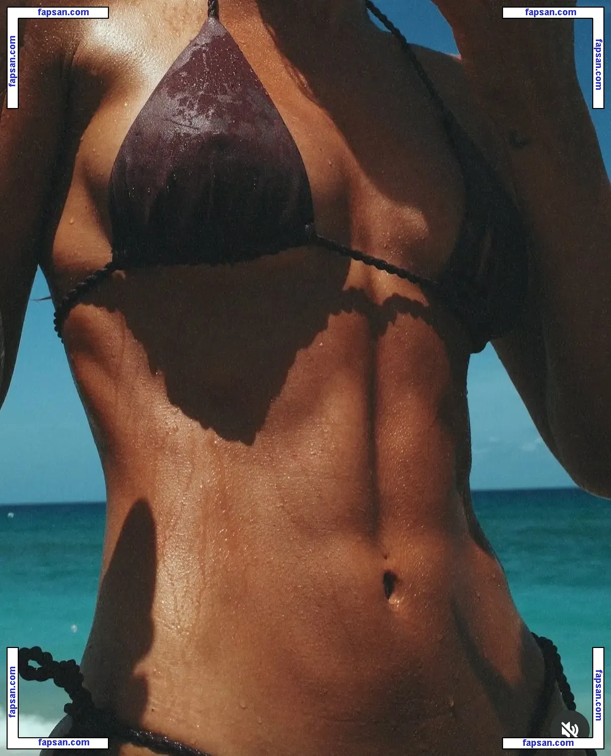 Brit Manuela nude photo #1214 from OnlyFans