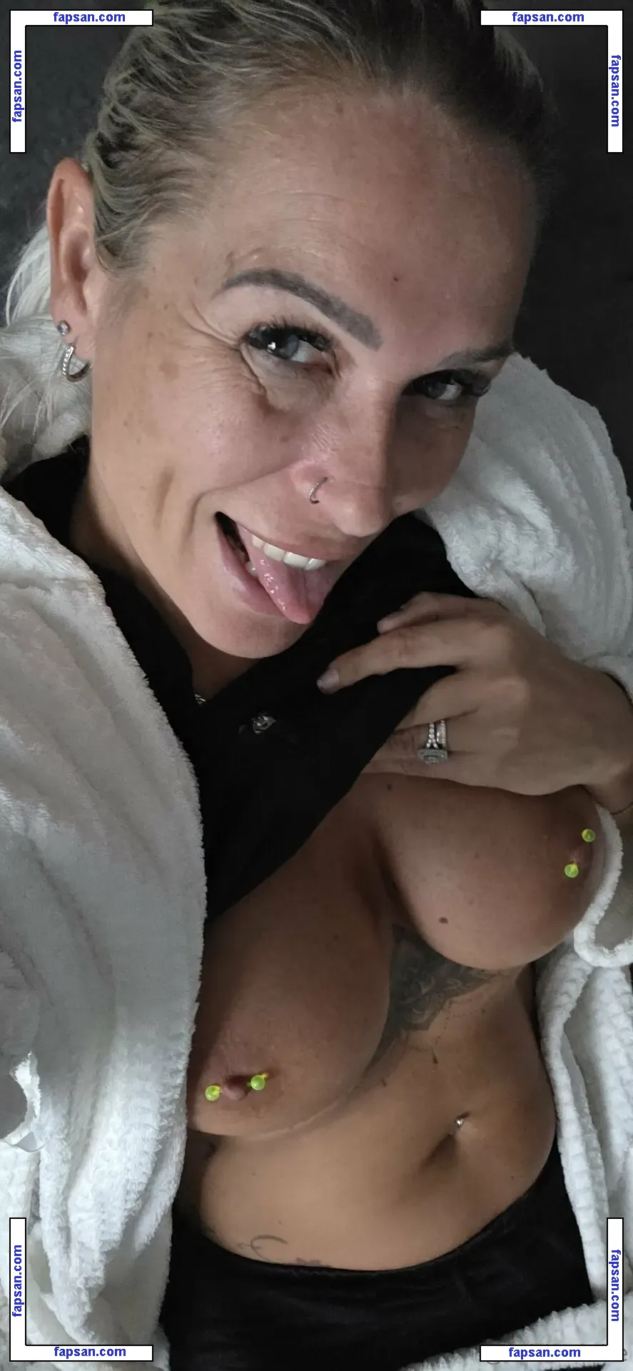 brithotwife nude photo #0046 from OnlyFans