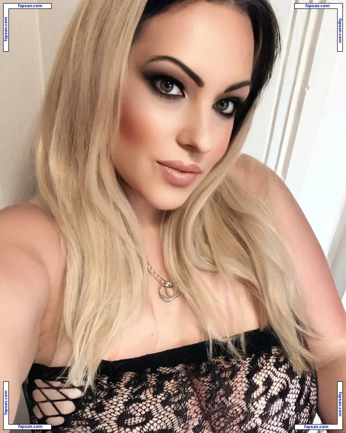 British Joanna nude photo #0028 from OnlyFans