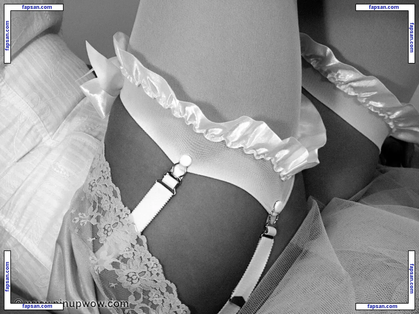 British Model Cally голая фото #0026 с Онлифанс