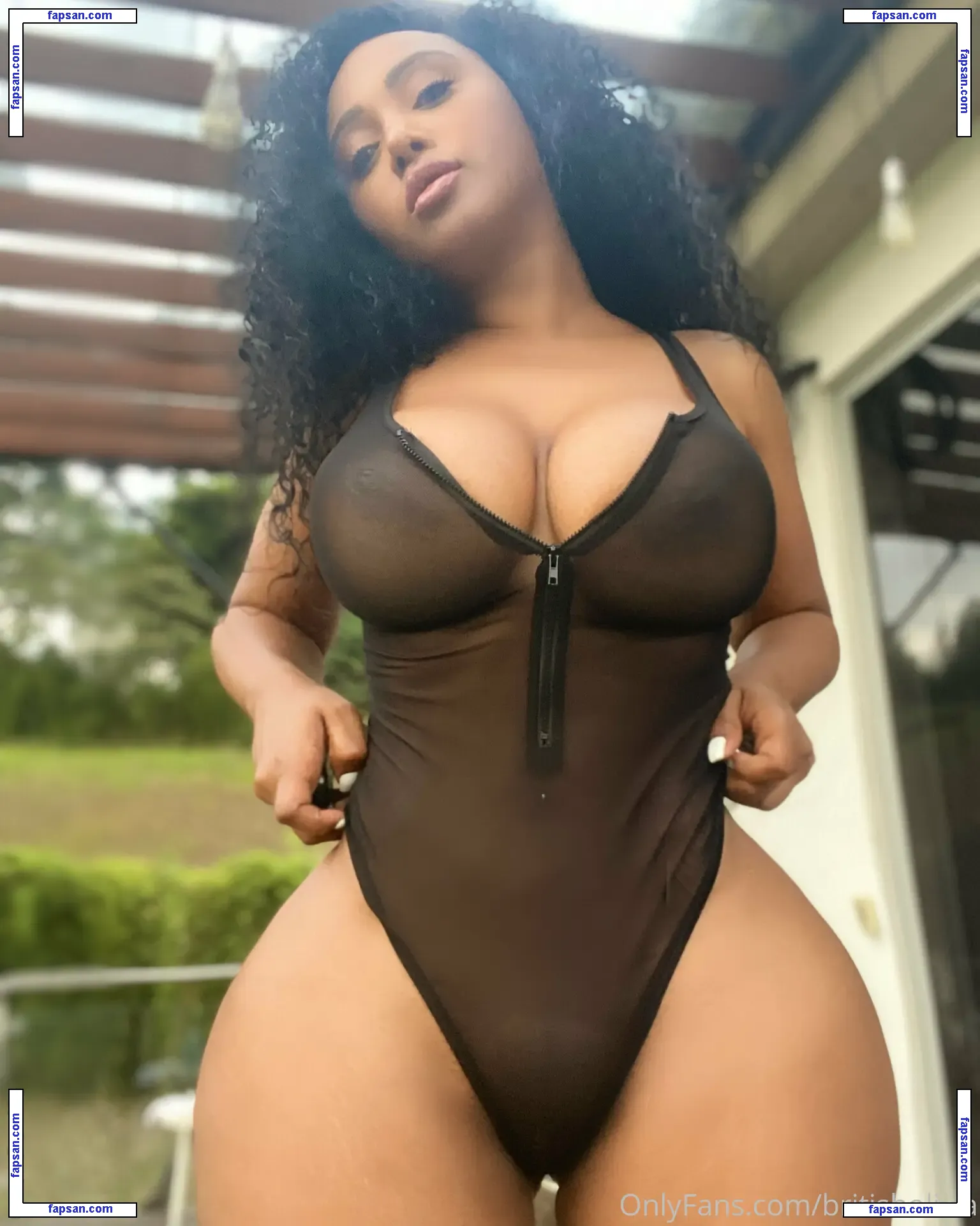 British Olivia nude photo #0053 from OnlyFans