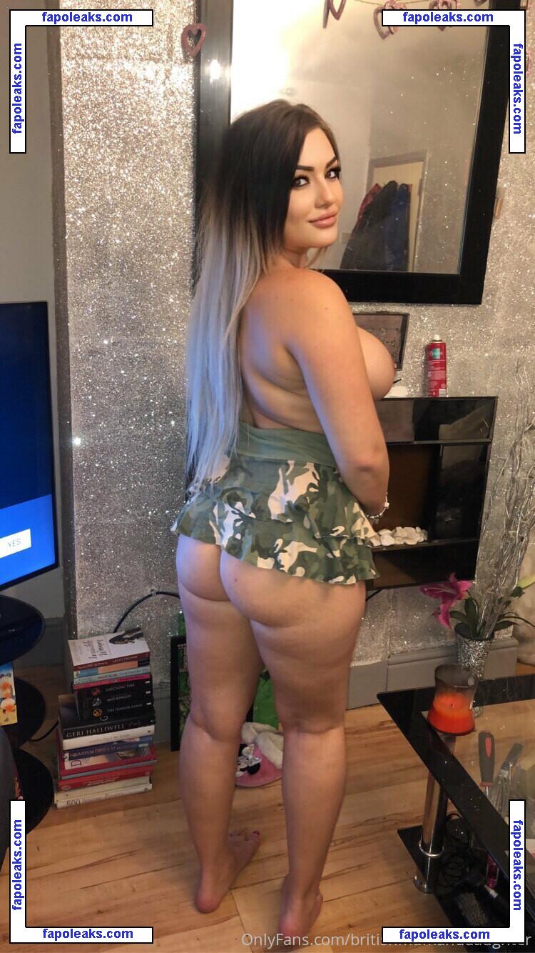 britishmumanddaughter / laurajmoore nude photo #0021 from OnlyFans