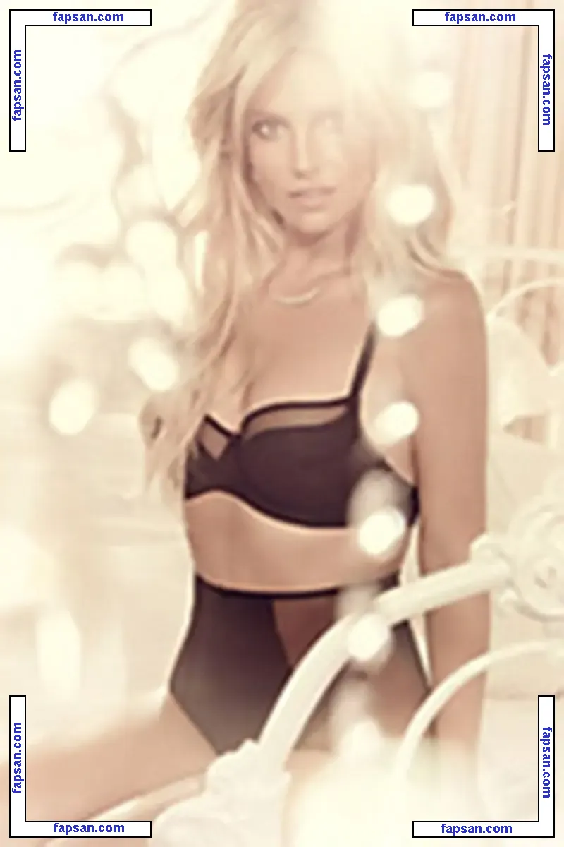 Britney Spears nude photo #0959 from OnlyFans