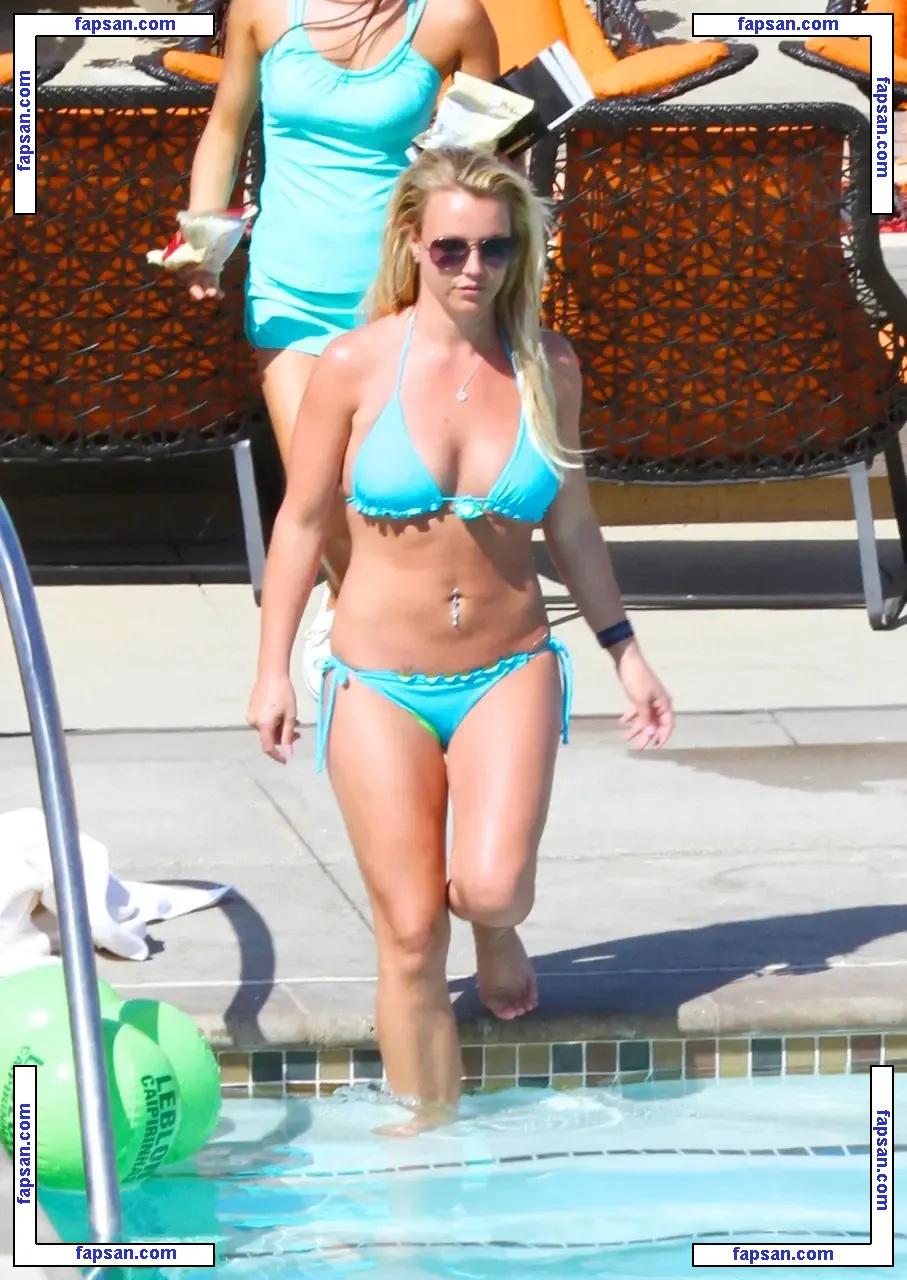 Britney Spears nude photo #2066 from OnlyFans