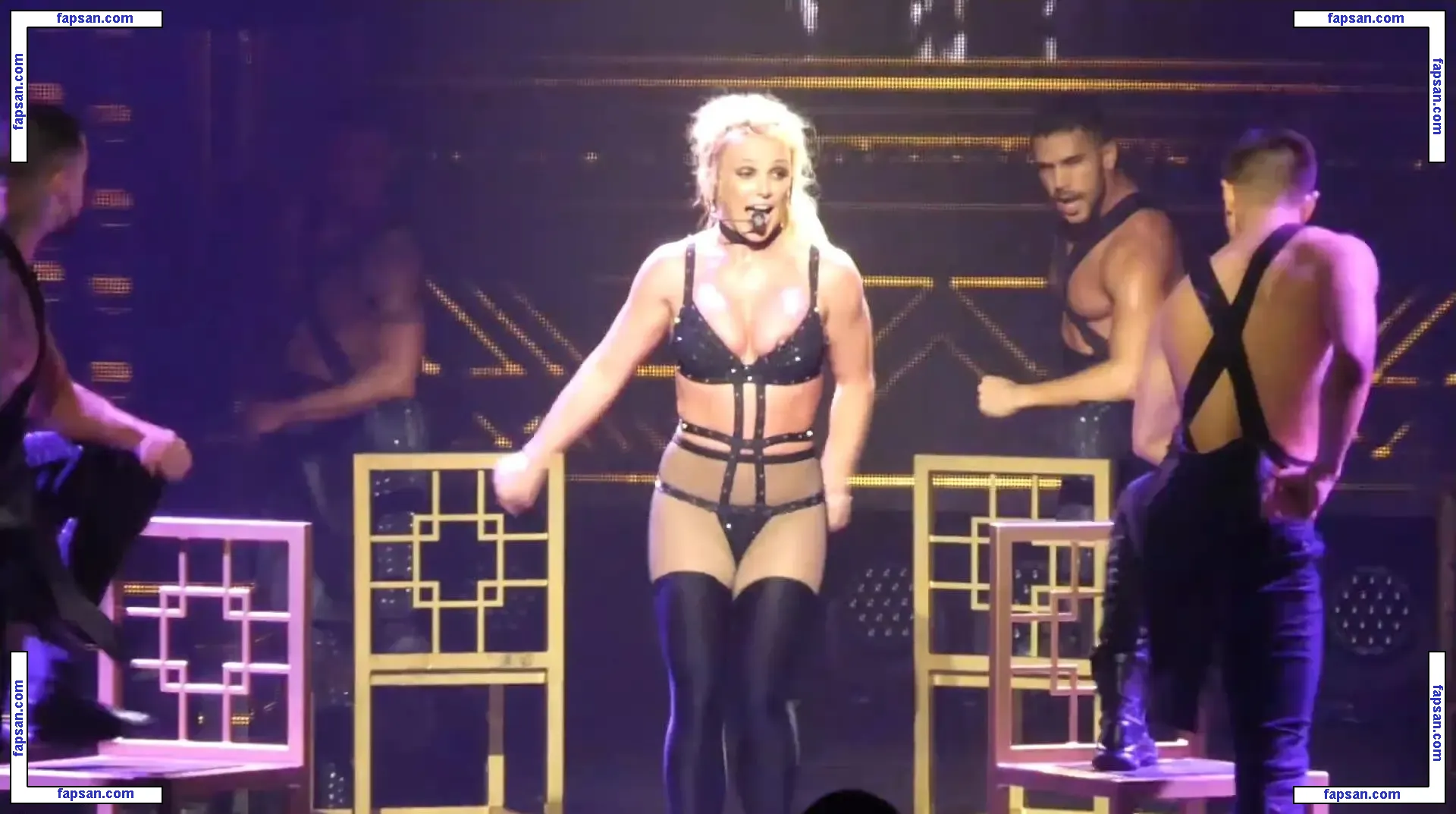 Britney Spears nude photo #2125 from OnlyFans