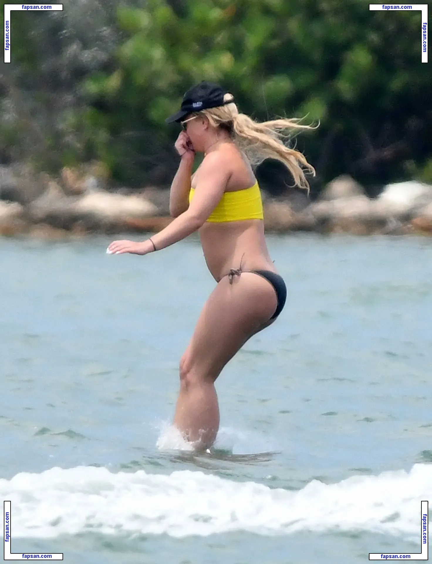 Britney Spears nude photo #2431 from OnlyFans