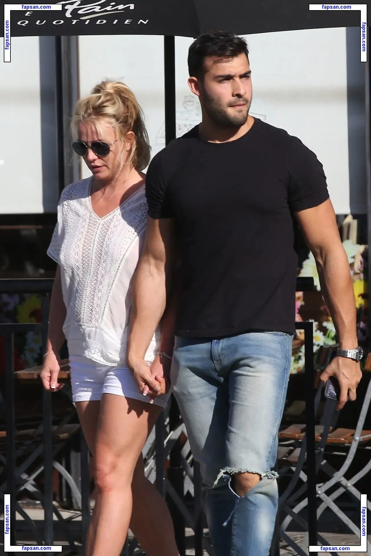 Britney Spears nude photo #2705 from OnlyFans
