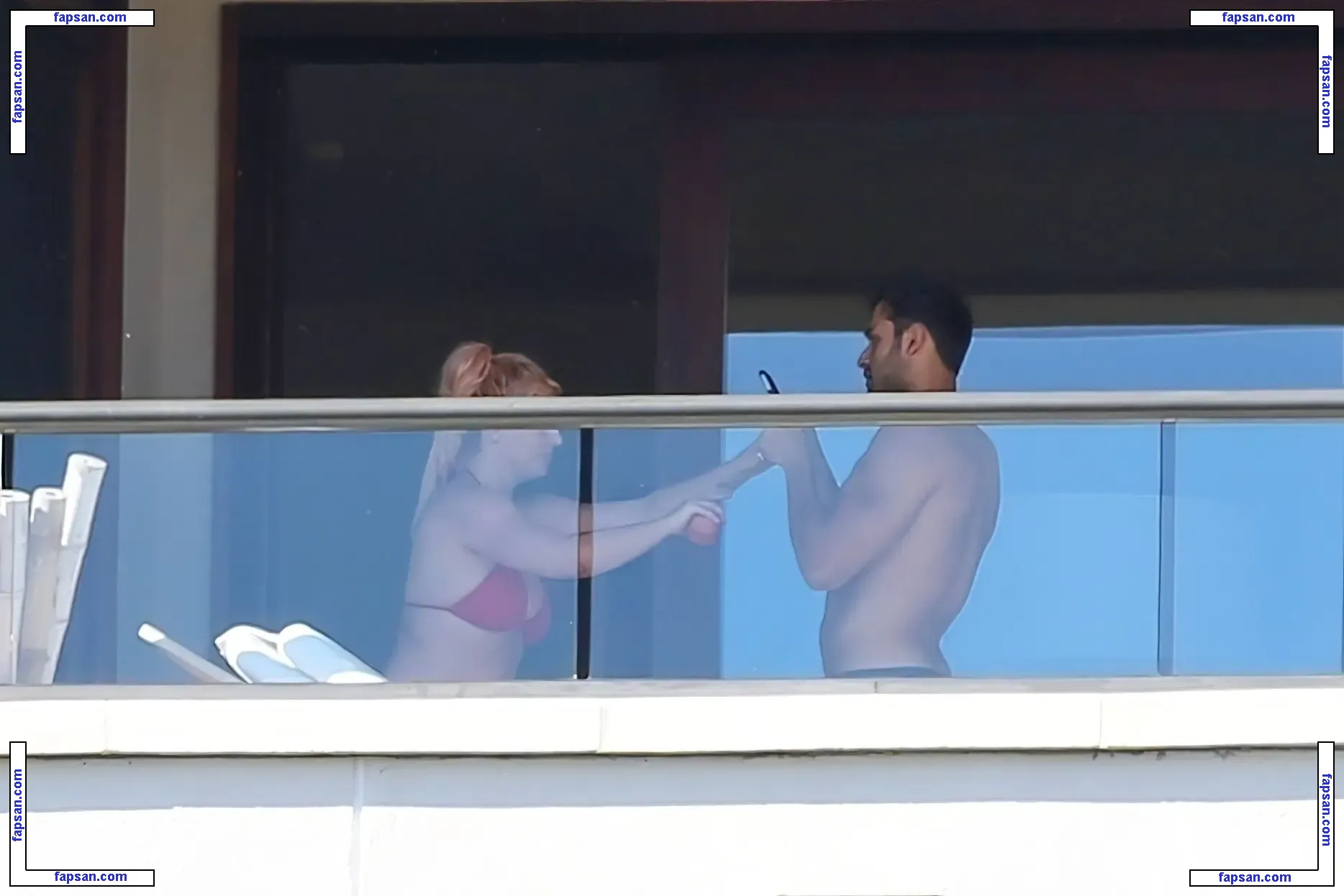 Britney Spears nude photo #3014 from OnlyFans